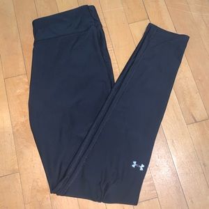 Under armor leggings!!